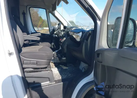 2017 Ram Promaster 2500 High Roof 136 Wb z USA, uszkodzony, nr VIN 3C6TRVCG7HE517654